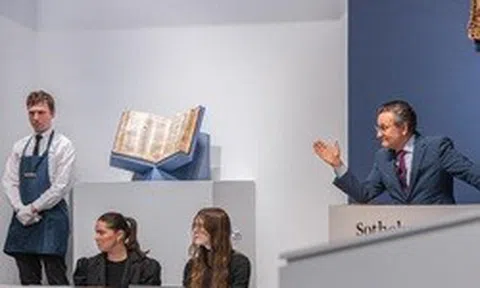 Kinh thánh tiếng Do Thái cổ nhất thế giới được bán với giá 38,1 triệu USD